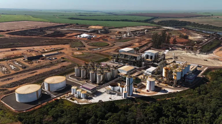Raízen inaugura a maior planta de etanol de segunda geração do mundo nesta sexta-feira (24)