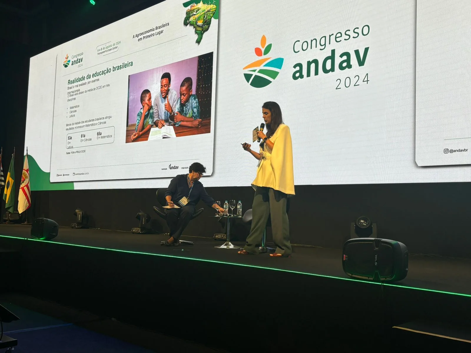 "Compromisso social e o Propósito de Educar”: Letícia Jacintho debateu temas estratégicos para o país e o agronegócio no Congresso ANDAV