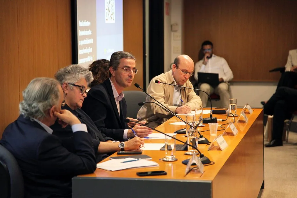 Debate sobre Meio Ambiente e Desenvolvimento na Fundação FHC (Foto: Fundação FHC – Vinicius Doti)