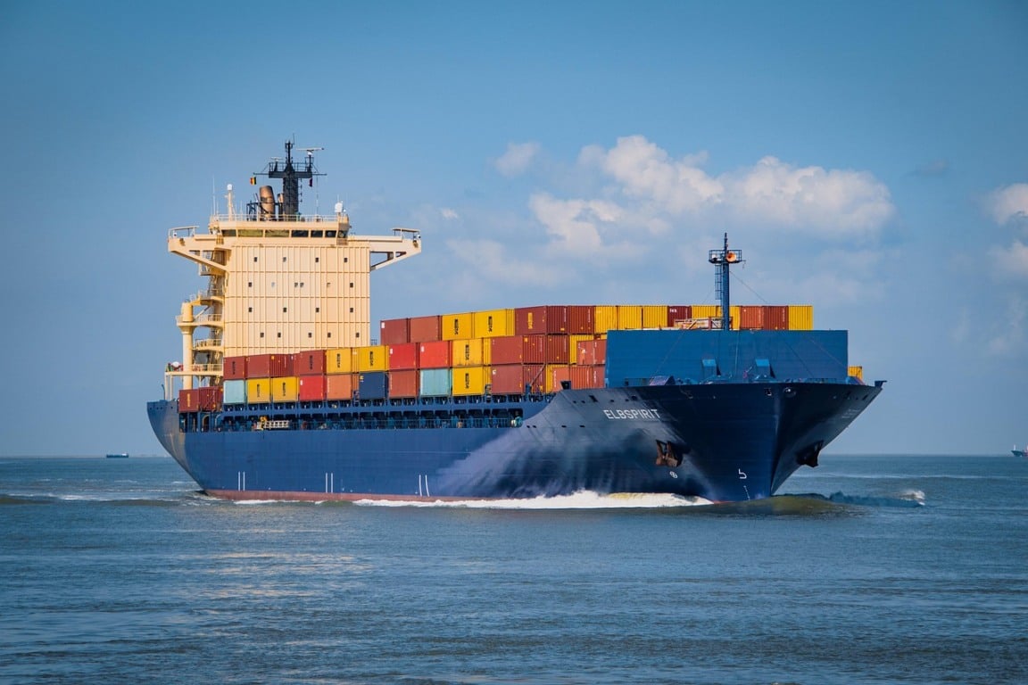 O biobunker, um biocombustível para navios, é mencionado como parte do portfólio de soluções da Copersucar, ao lado do biogás/biometano e SAF