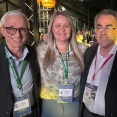 Monalisa Carneiro (no centro), com Marcelo Fernandes e  Décio Freitas