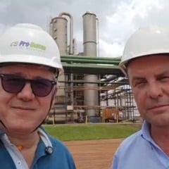 Josias Messias e C&aacute;ssio Iplinski, diretor executivo da Usina Rio Verde