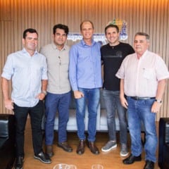 Dirigentes da Unida, AFCP e Asplan foram pedir apoio de Hugo Motta para enfrentar a crise que passa o setor canavieiro do NE. (Imagem: Divulga&ccedil;&atilde;o)