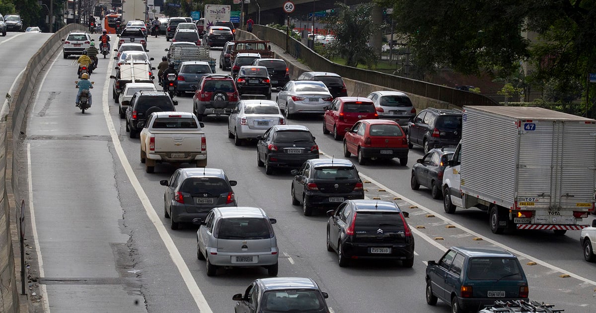 Os veículos que fazem parte da frota envelhecida podem ser mantidos em circulação e com a manutenção em dia – Foto: Marcos Santos/USP Imagens Os veículos que fazem parte da frota envelhecida podem ser mantidos em circulação e com a manutenção em dia – Foto: Marcos Santos/USP Imagens